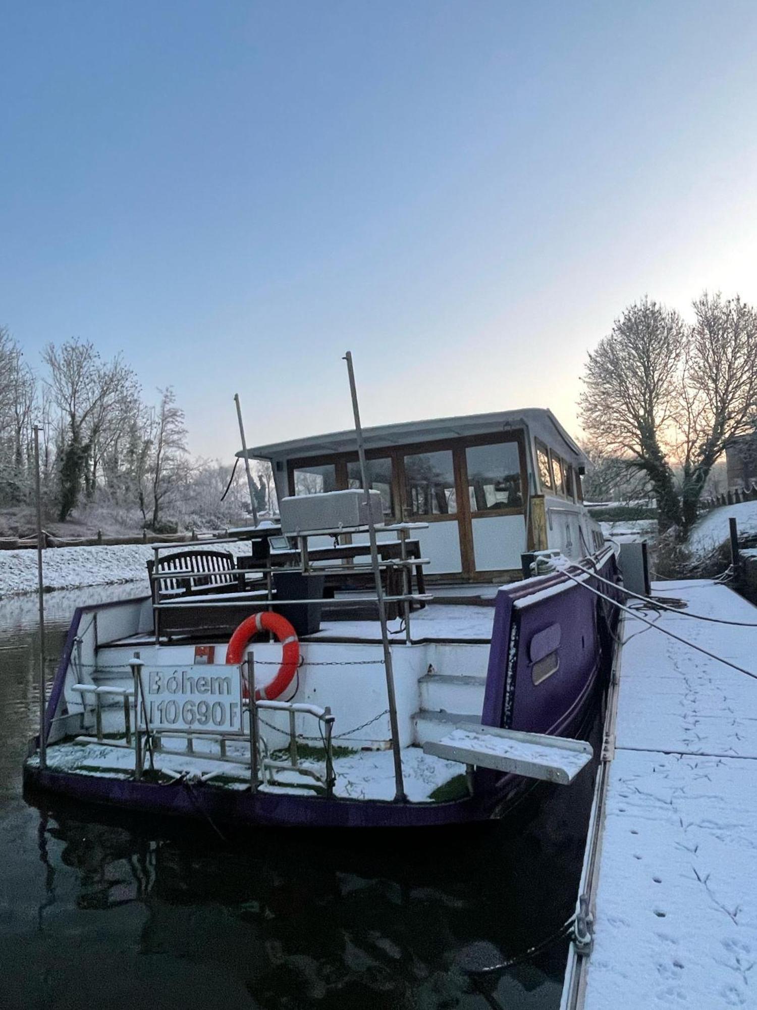 Nuit Insolite A Bord D'Une Peniche, 6 Personnes Bergues Esterno foto