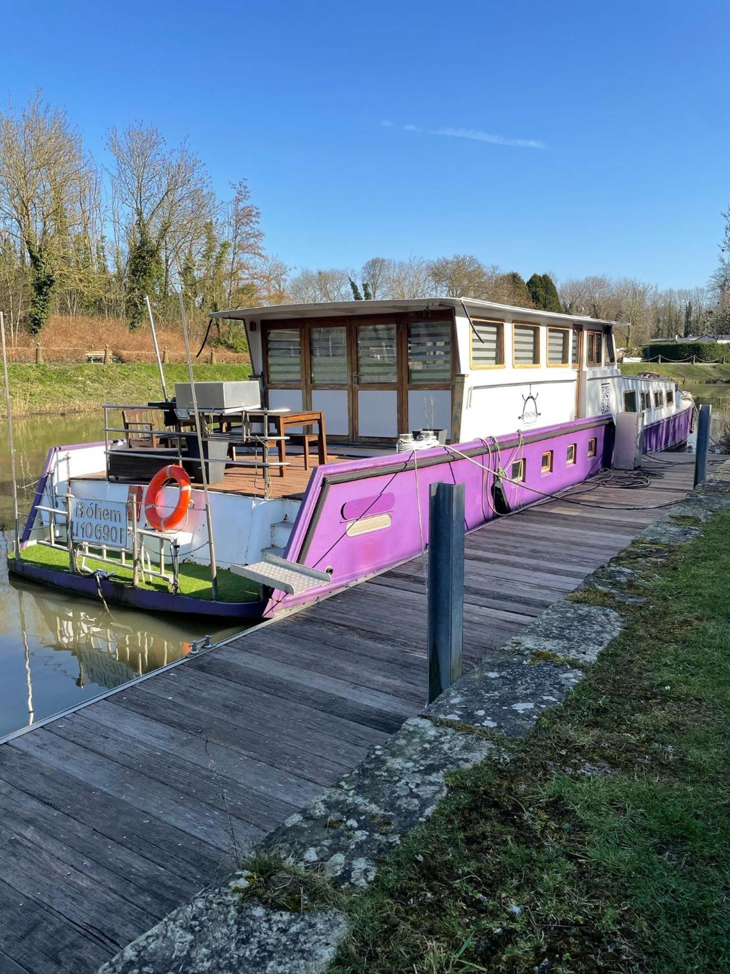 Nuit Insolite A Bord D'Une Peniche, 6 Personnes Bergues Esterno foto